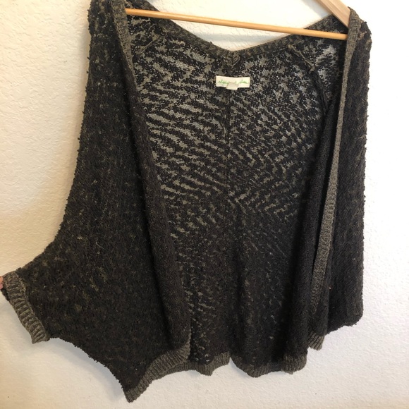 Cardigan - Picture 2 of 4